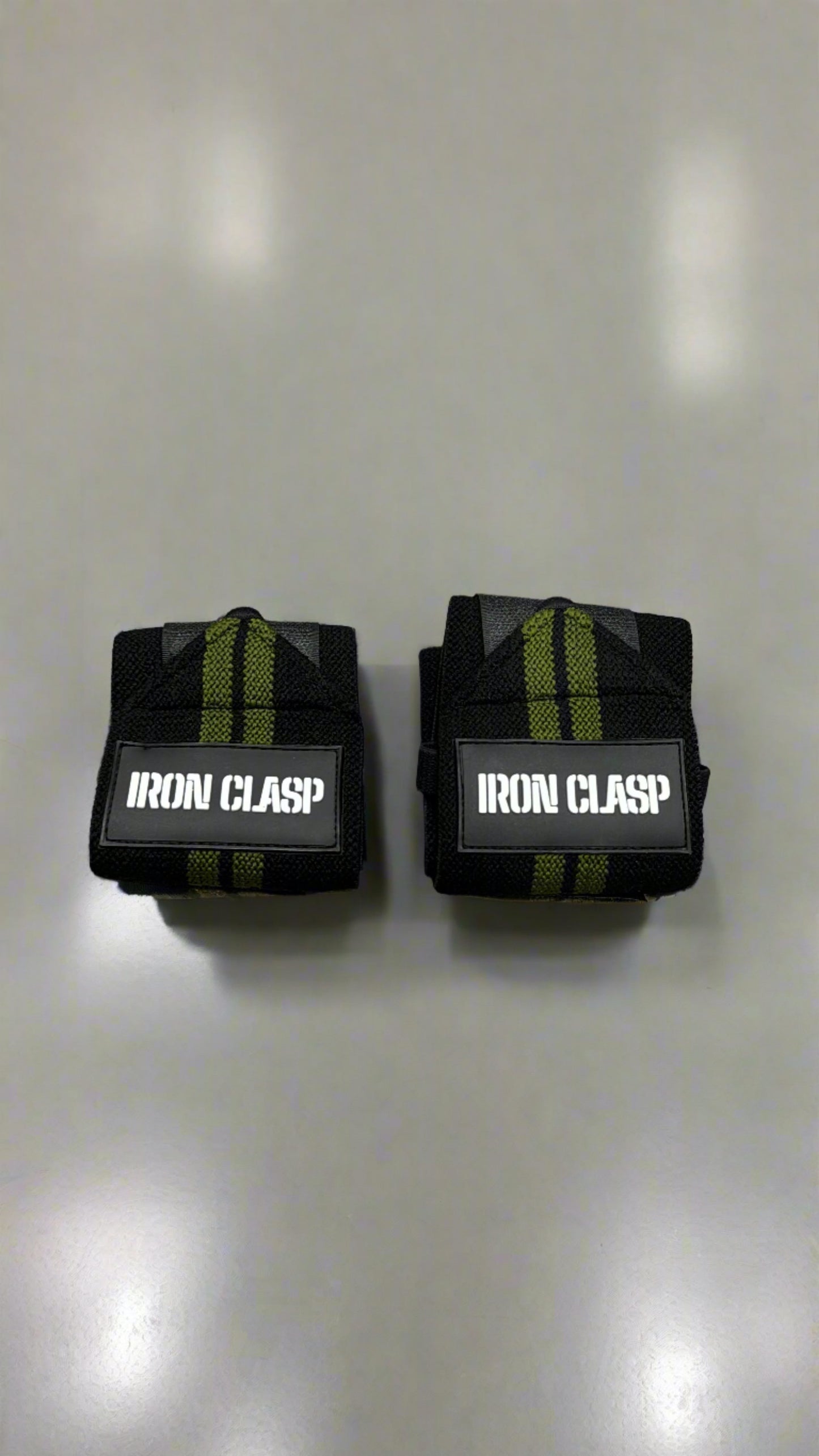 Thumbless Heavy Duty Wrist Wraps (21") | Army Green